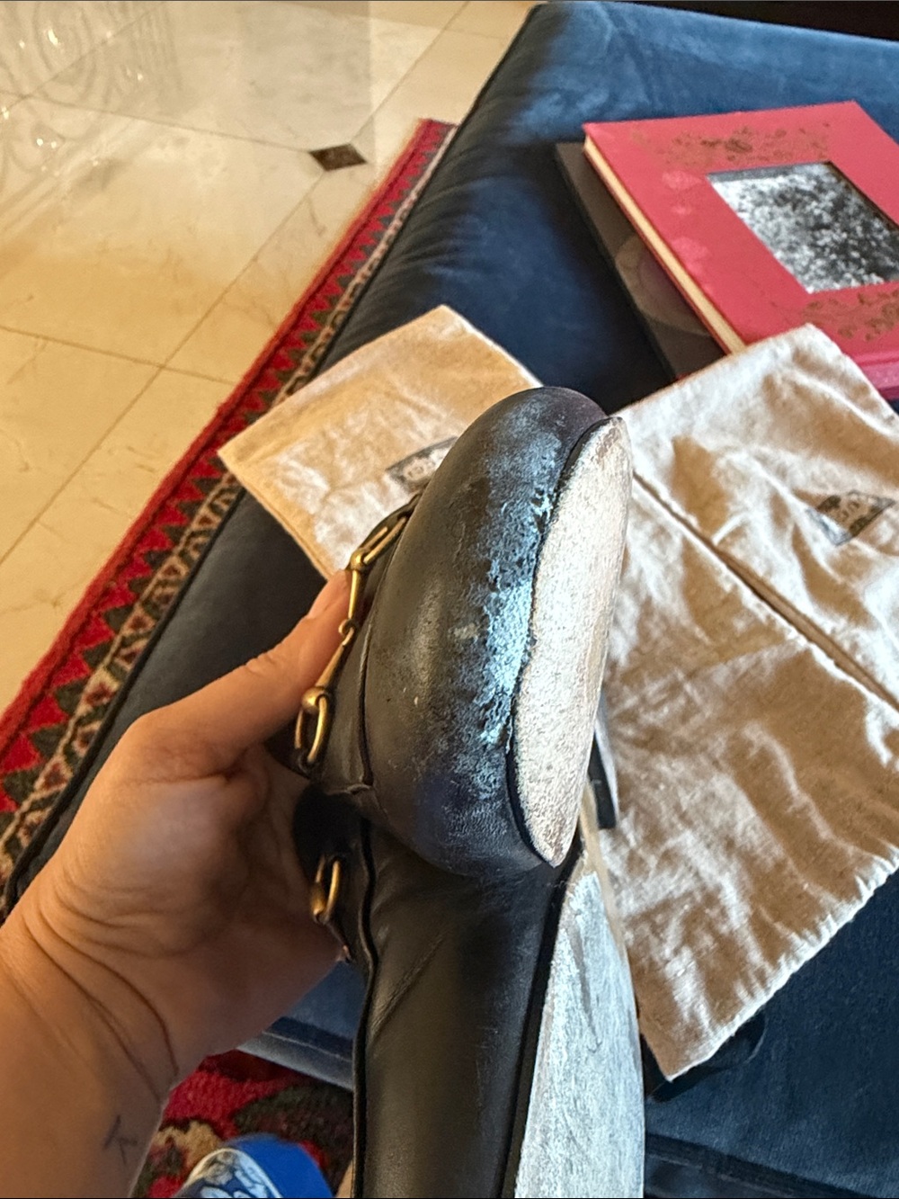 Gucci Black Leather loafers/slip ons size 41 - Picture 8 of 9